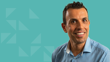 Public Sector Employee, Lorenzo